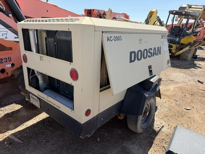 Used _UNKNOWN_ _UNKNOWN_ Air Compressors, Portable Texas US | Miedema Asset Management Group #1312617