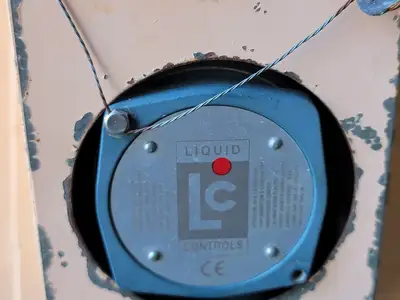 USED LIQUID CONTROLS M-60-1