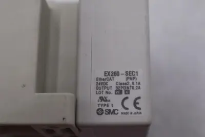 SMC SS5V3-W10S1DAND-04B-C8 / SS5V3W10S1DAND04BC8 (BRAND NEW) STOCK K-2484