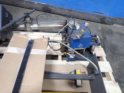 USED 2011 CLOOS QRC350E