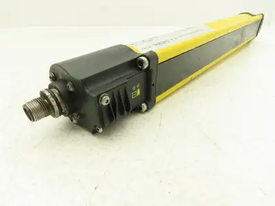 Allen Bradley 440L-T4J0320YD Light Curtain Guardmaster Transmitter - Parts only