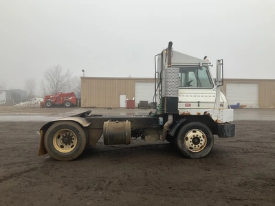 USED 2008 OTTAWA 4X2 YARD SPOTTER