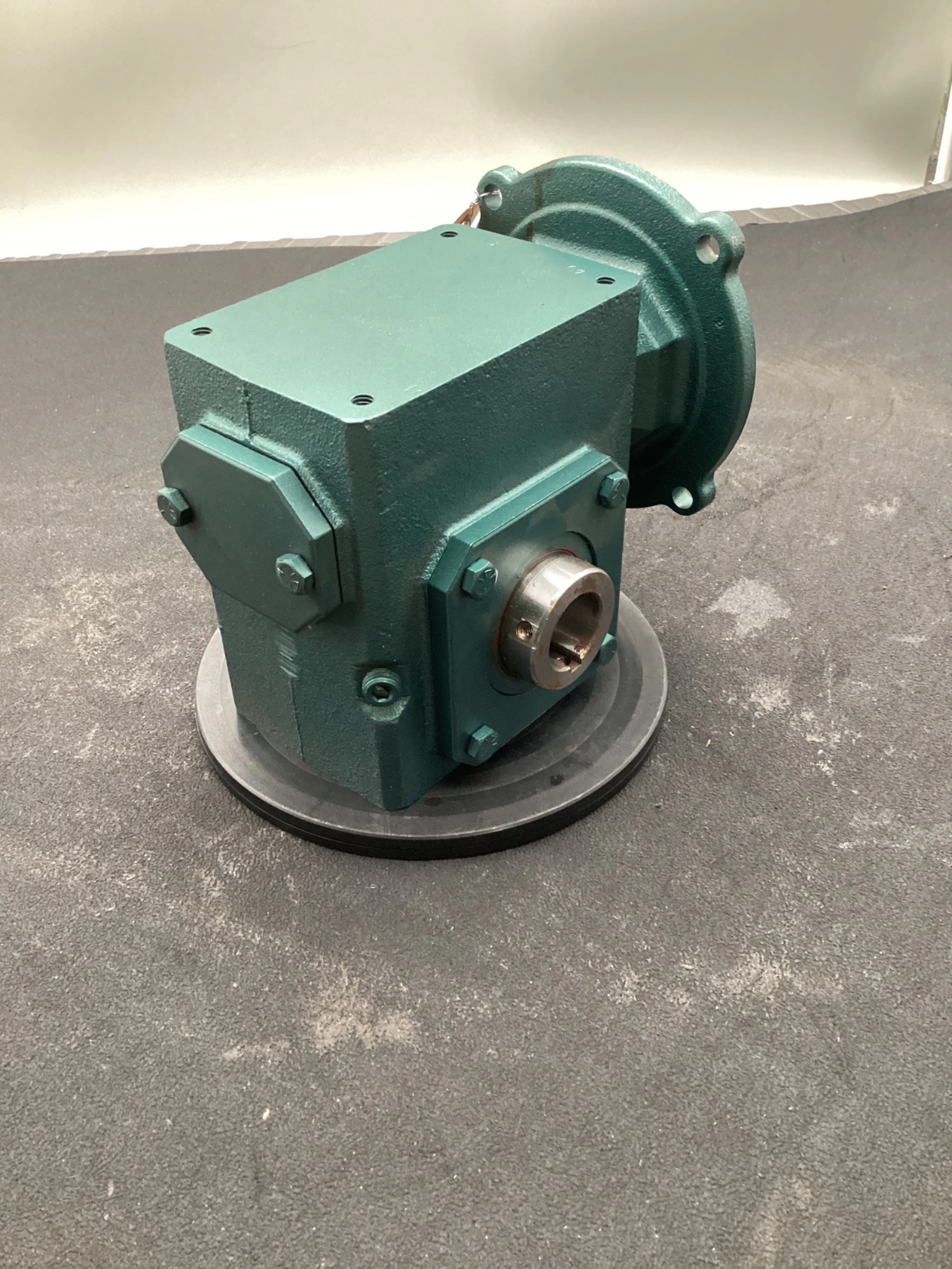 USED GROVE GEAR HMQ220-1