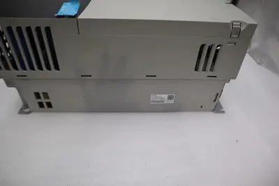 Allen Bradley 20G11ND052AA0NNNNN /A PowerFlex 755 480V AC 40HP STOCK 2272C 884951037922