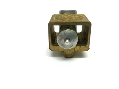 USED GENERAL ELECTRIC MOTOR BRUSH HOLDER
