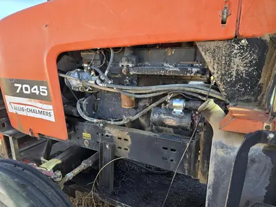 USED 1979 ALLIS CHALMERS 7045