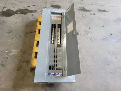USED SQUARE D NQOD484L225CU