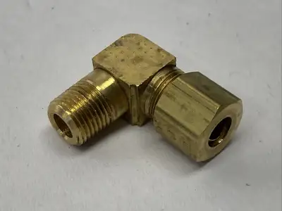 269C-4-2 | Parker  Fitting Brass Right Angle 1/4" OD Tube x 1/8" MNPT LOT OF 11 - New Other