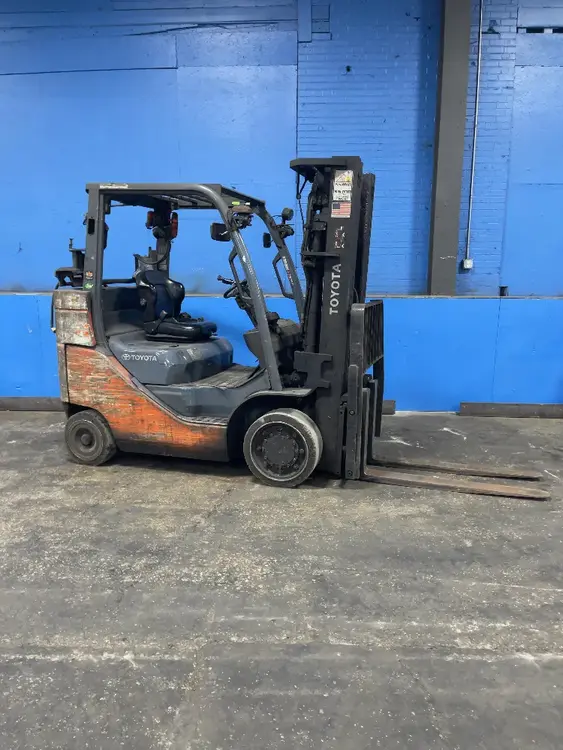 Used TOYOTA 8FGC35UBCS Material Handling (misc) Ohio US | HGR 24 #1048342