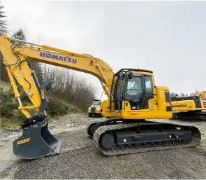 USED 2022 Komatsu PC238USLC-11