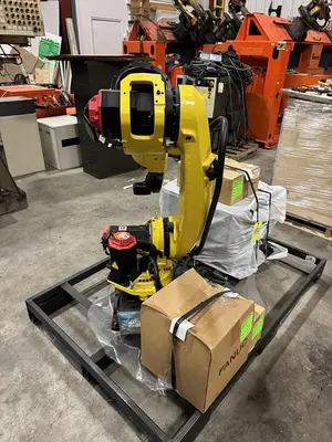 New | in-Stock 2021 FANUC FANUC ARCMATE 120ID Robots Michigan US | Aucto #1306842