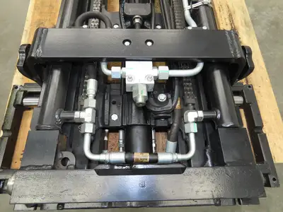 Yale Forklift Mast 193" 3-Stage Tilt Class 2 Electric 3450lbs ERP035VTN36TE084