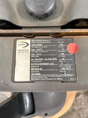 USED Crown WP3035-45 pallet jacks Qty 4 need batteries