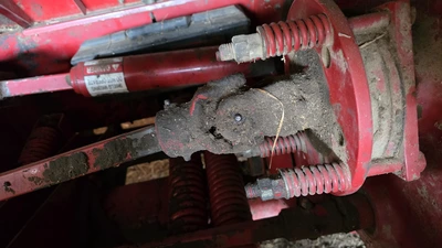 NEW HOLLAND FP230 chopper | Iron Listing (76)