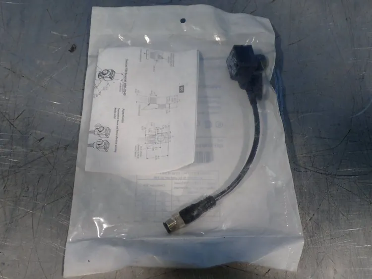 New | in-Stock ALLENBRADLEY 42EFB1MPBEF4 Photoelectric Sensors Ohio US | HGR 24 #1006769