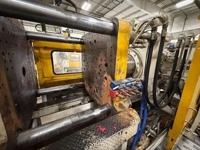 2005 TOSHIBA ISGS310W-V21-19 Horizontal Plastic Injection Molding Machines | JYC MACHINERY (9)