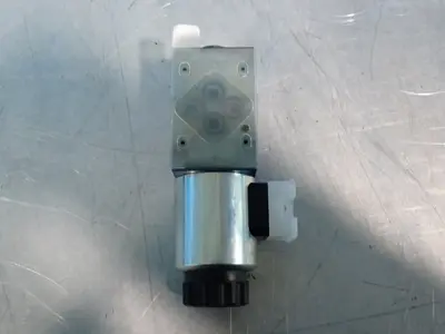 USED REXROTH Z4WE6E13731/EG24N9K4
