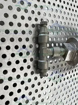 USED DOMINATOR MASKIN AB E18 SB DIAPHRAGM CHECK VALVE