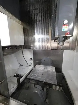 2022 HAAS UMC-1000 Universal Machining Centers | Midstate Machinery (3)
