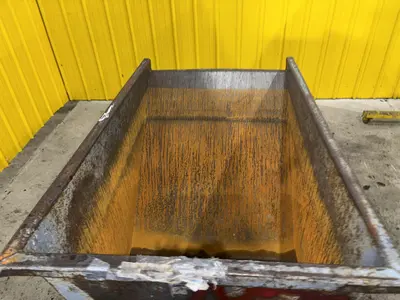 1 YARD DUMP HOPPER: STOCK #23198