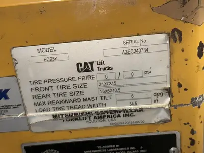 CATERPILLAR EC25K, 5,000 LB. 48 VOLT ELECTRIC FORKLIFTS W/CASCADE SHEET-SAV PUSH/PULL EXTENSION FORK ACCESSORY
