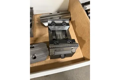 Used _UNKNOWN_ _UNKNOWN_ Vises Utah US | KD Auctions #1549119