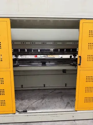Used U.S. INDUSTRIAL US200-13AC Press Brakes Georgia US | The Equipment Hub #1278760