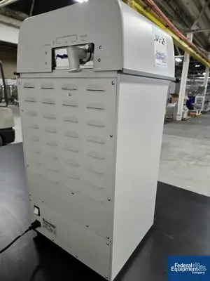 USED Micromeritics Micromeritics Tristar II Plus surface area and porosity analyzer, Model 3030