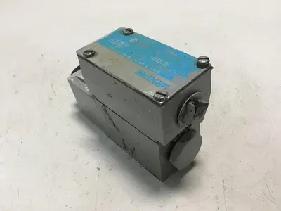 USED VICKERS DG4V32ALMFWB660EN21