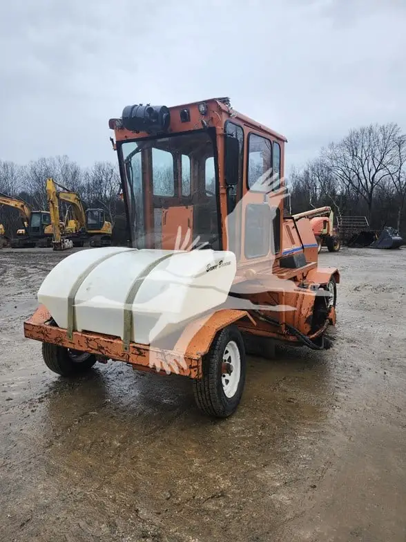 USED 2005 BROCE RJ350