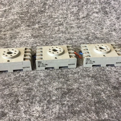 Used IDEC SR2P-06 Relays & Switches California US | Davliegogo LLC #1705431