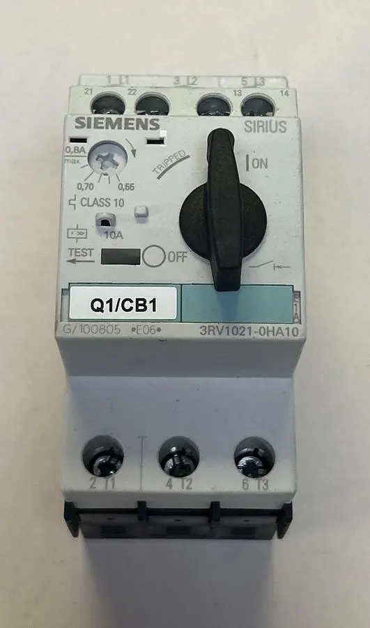 USED SIEMENS 3RV1021-0HA10