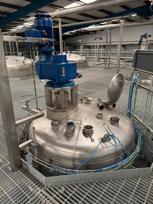 Used Able Engineering 5,000 LITRE Stainless Steel Tanks GB | Perry Equipment #1463775