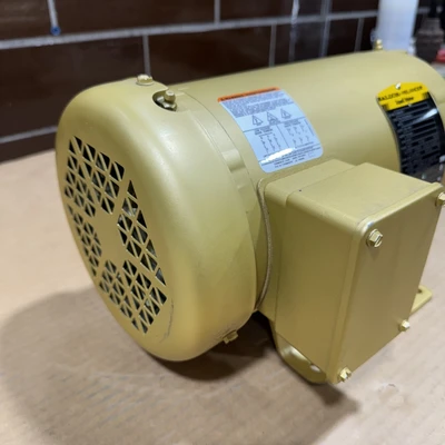 NEW Baldor EM3610T
