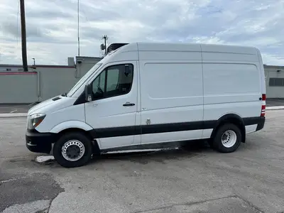 Used 2019 FREIGHTLINER SPRINTER 3500 Tractors & Trailers Florida US | Truck and Van Outlet #1506259