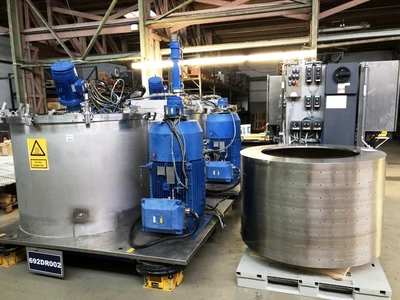 Krauss-Maffei VZU 125/3.2 perforate basket centrifuge, 316L SS.