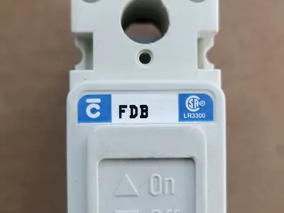 USED CUTLER-HAMMER FDB1020