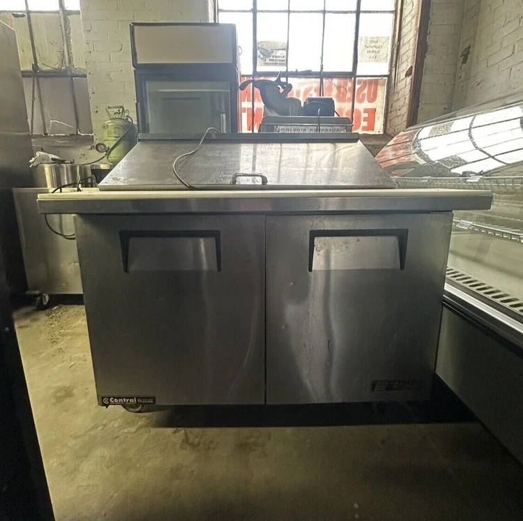 Used _UNKNOWN_ TSSU-48-18M-B Refrigerators | Grocery Equipment Sales #1066339