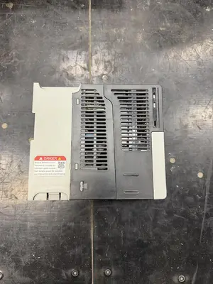 Used ALLEN-BRADLEY 25B-E1P7N104 Variable Speed Drives Quebec CA | Carter-Wilson Equipment Services #1486538