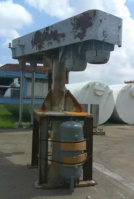 SPC8674  Mixer and Blender 50 hp Cowles disperser, air over oil lift