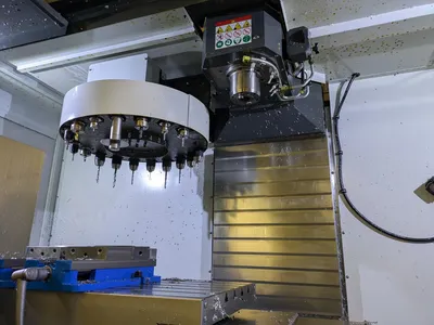 2018 HAAS VF-4 Vertical Machining Centers | Machinery Network (5)