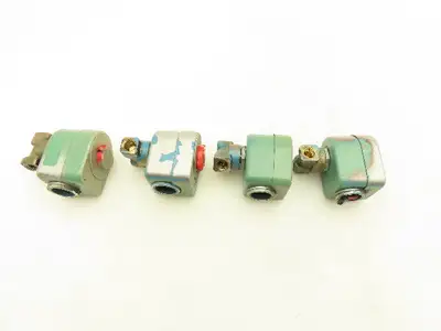 Asco 8262A212 Solenoid Valve 120V 1/4" NPT Lot of 4