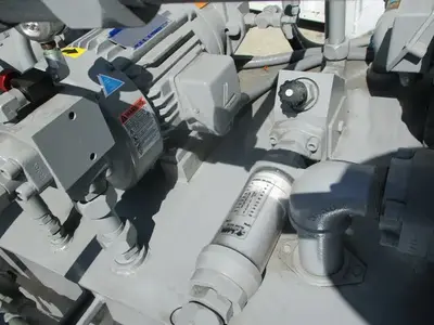 Continental Hydraulic #PVR50-42A15, hydraulic pumps, (2) 10 HP pumps, (1) 5 HP pump, controls, valves & heat exchanger