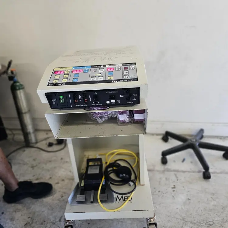 Used CONMED Conmed Aspen Excalibur Plus PC Electrosurgical Generator With Footswitch Electrosurgical / Cautery Texas US | PT Medical Technologies #1458861