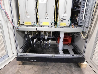 Used Yaskawa G5U-4400 Variable Speed Drives Ohio US | Equipment Recovery Corp. #1330406
