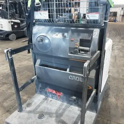 USED 2016 CROWN SP3510-30