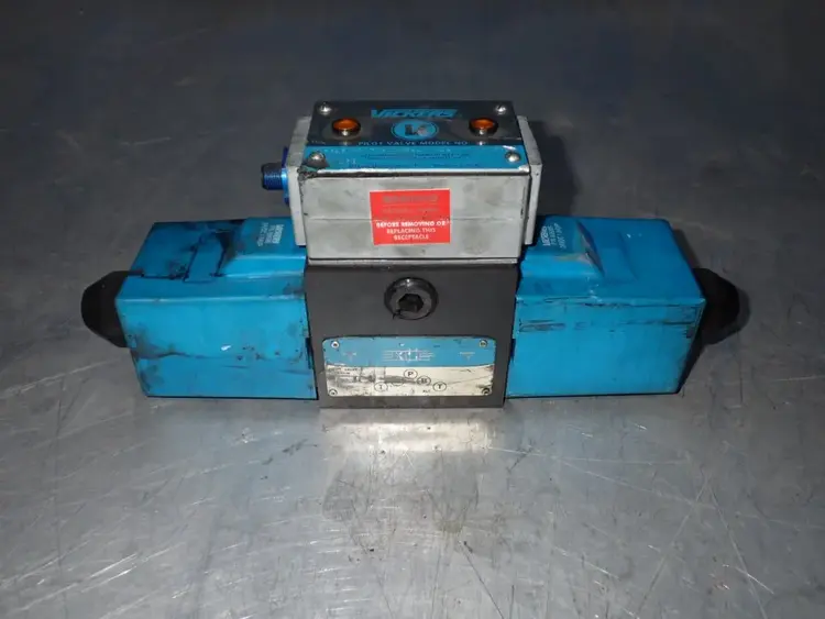 Used VICKERS 02316499 PA4DG4S4LW 012N H 61 S538 Pumps Ohio US | HGR 24 #877667