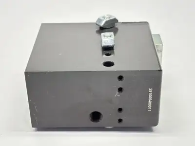 R 980 024 834, R980024834 | Bosch Rexroth R 980 024 834 Stop Gate VE 2/H W/8MM Fitting - Used