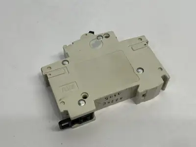 Used ABB Miniature Circuit Breaker, 1-Pole, DIN Rail Mount Circuit Breakers Michigan US | Maverick Industrial Sales #1389344