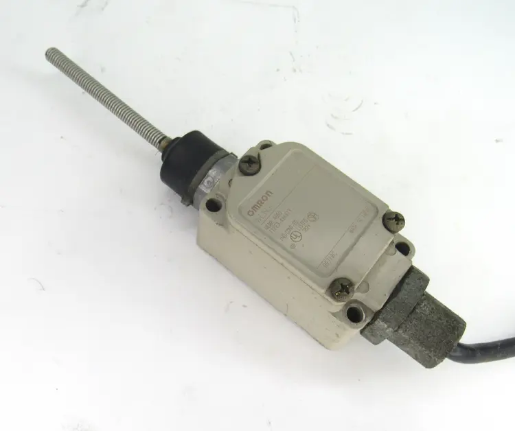 Used OMRON WLNJ Relays & Switches Kentucky US | Industrial Parts R Us Inc. #356760